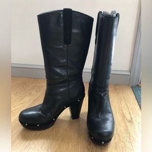 Black Platform boots